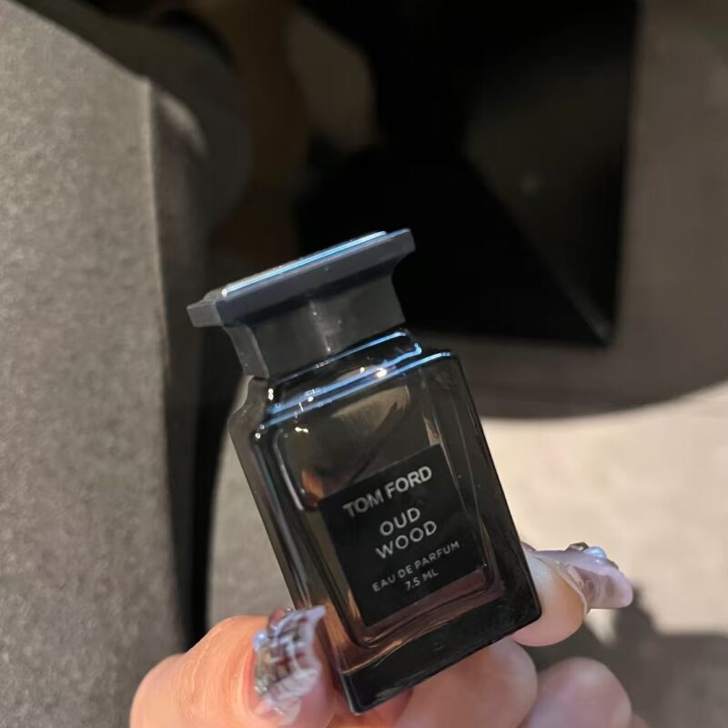 TOM FORD Oud Wood Mini Perfume 7.5ml