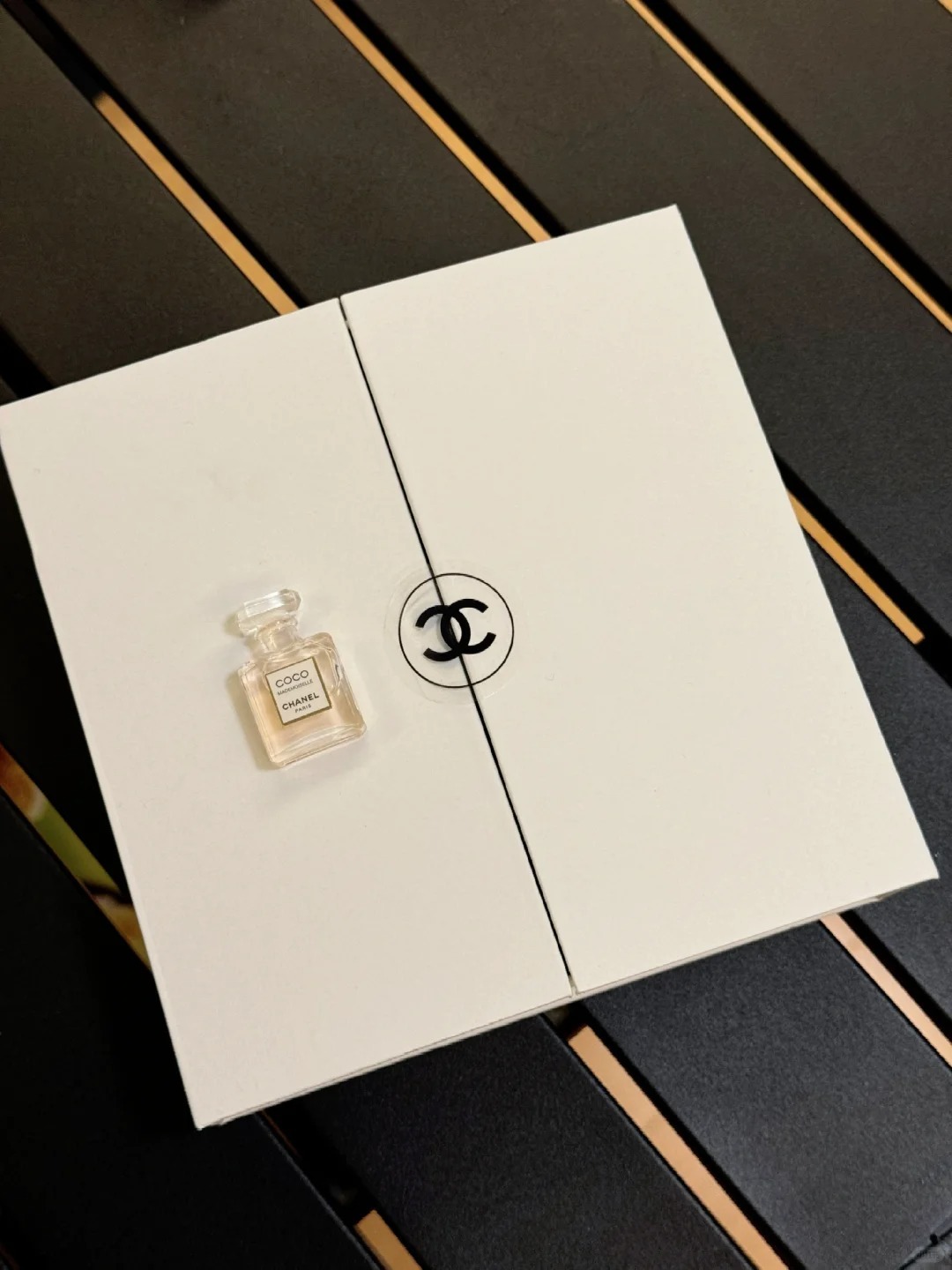 香奈儿真有你的_2_铅笔躲不掉_来自小红书网页版